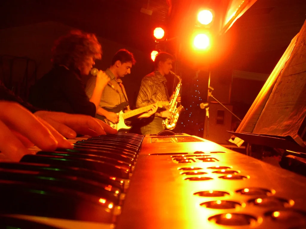 Studniówka w&nbsp;Zakładach Mięsnych Koło 2004